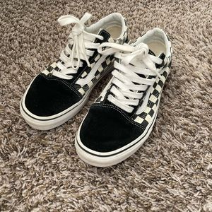 black and white checkered vans